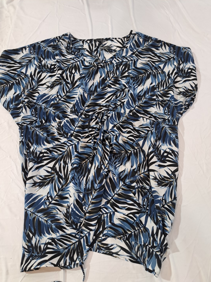 Blusa de estampado de hojas Mario Serrani