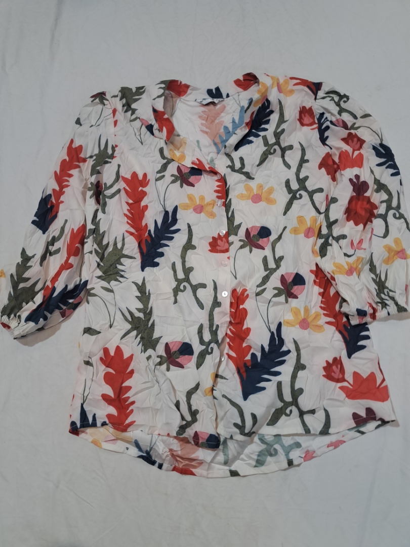 Floral Print Button-Up Blouse