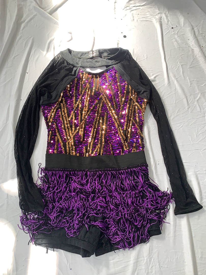 Pailletten- und Fransen-Tanzkostüm