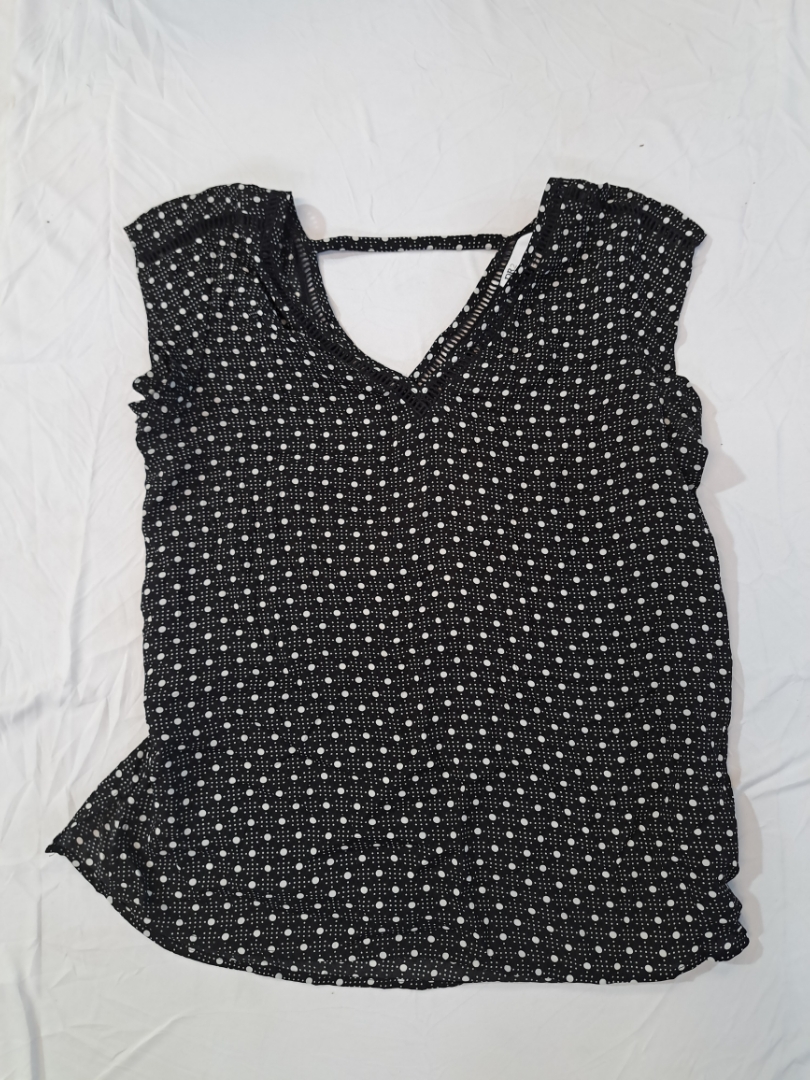 DR2 Black and White Polka Dot Sleeveless Blouse