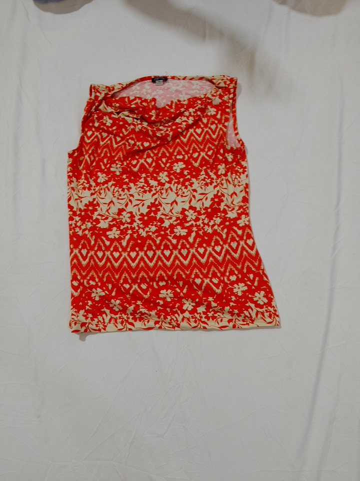 Tahari Arthur S. Levine Printed Sleeveless Blouse