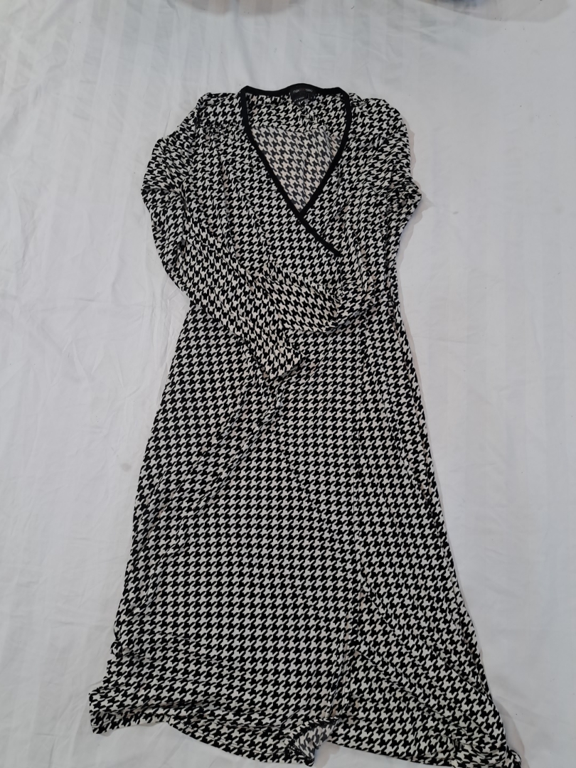 Max and Cleo Houndstooth Midi Dress
