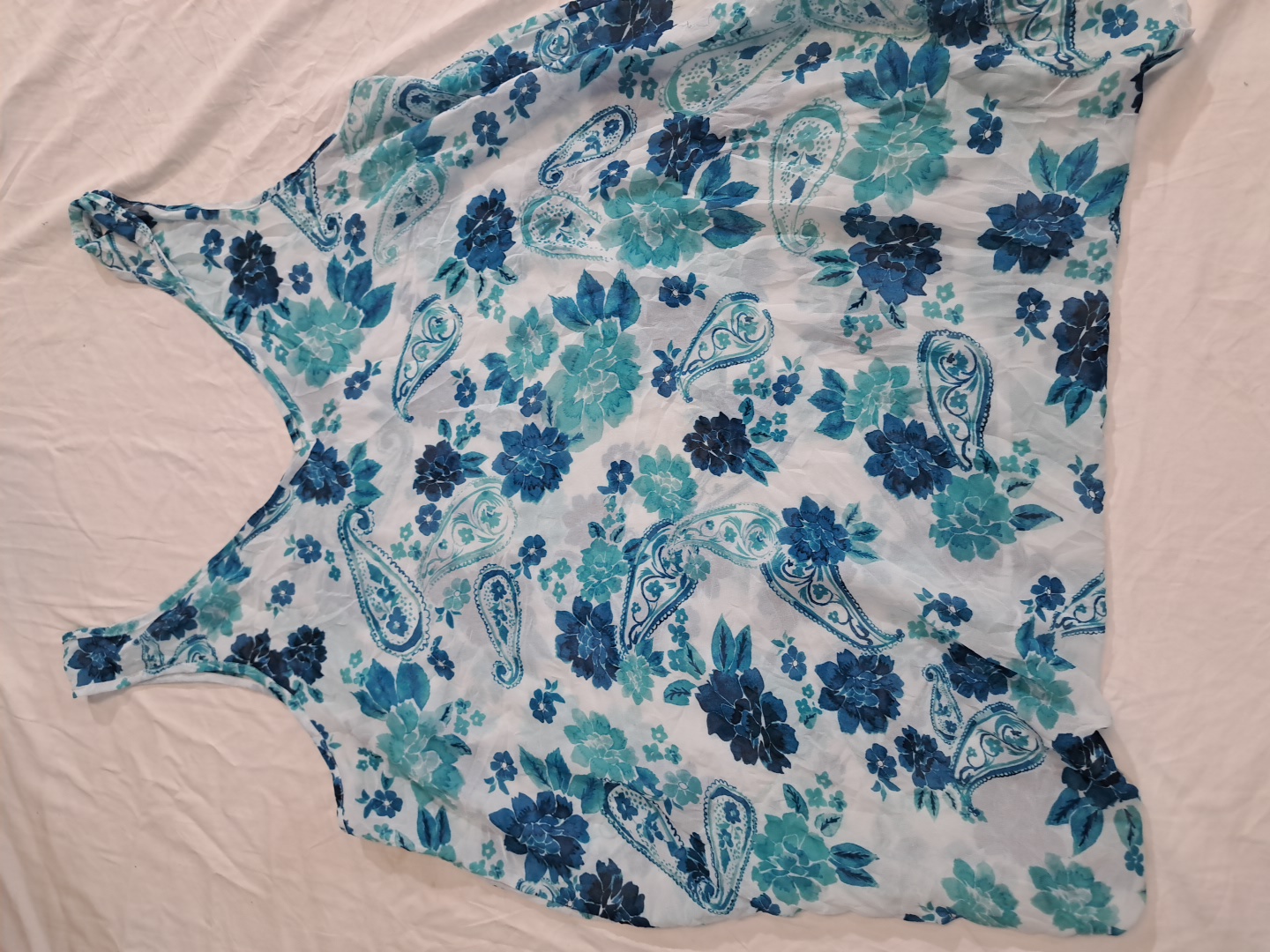 Floral Paisley Print Sleeveless Top