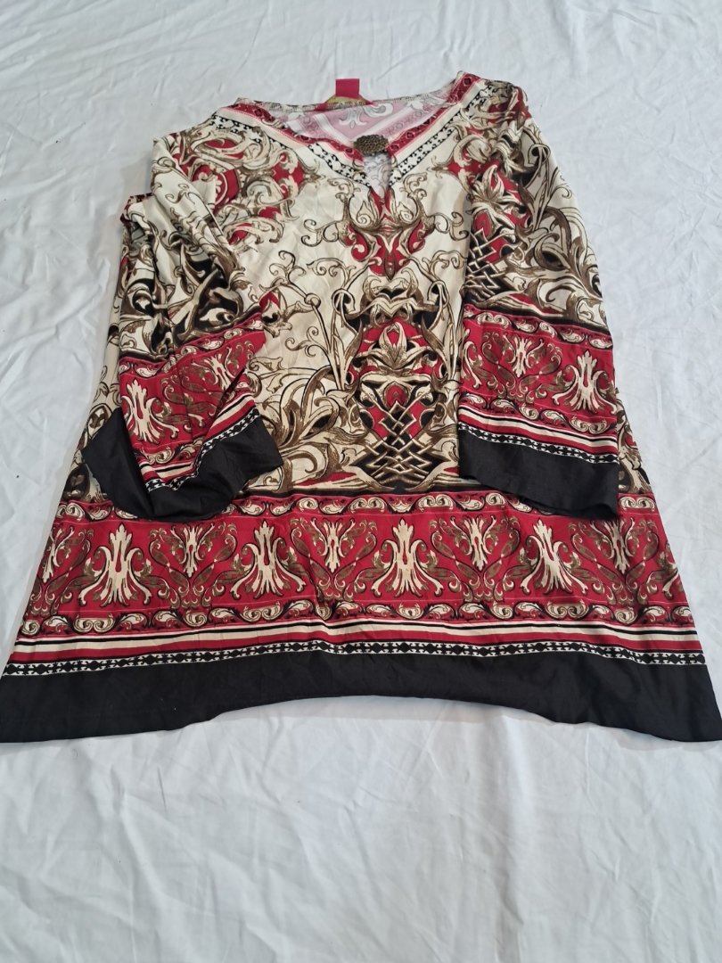 Sunny Leigh Printed Tunic Top