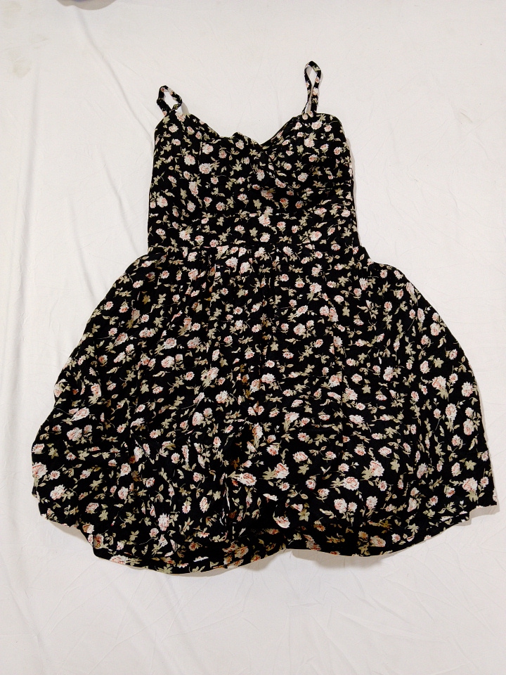 Abito mini con stampa floreale Love Culture