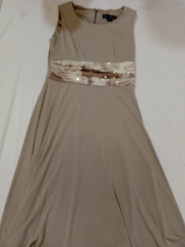 Jessica Howard Sleeveless Maxi Dress with Embellis..
