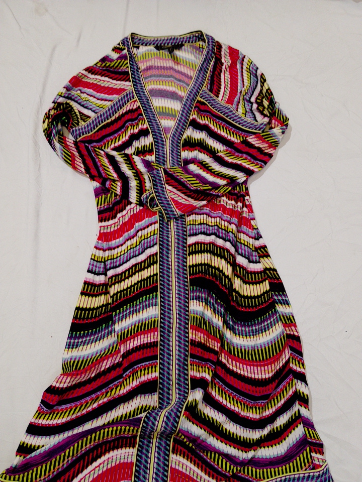 Robe maxi rayée multicolore BCBGMAXAZRIA