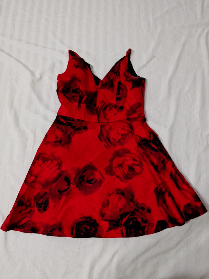 Abito floreale rosso