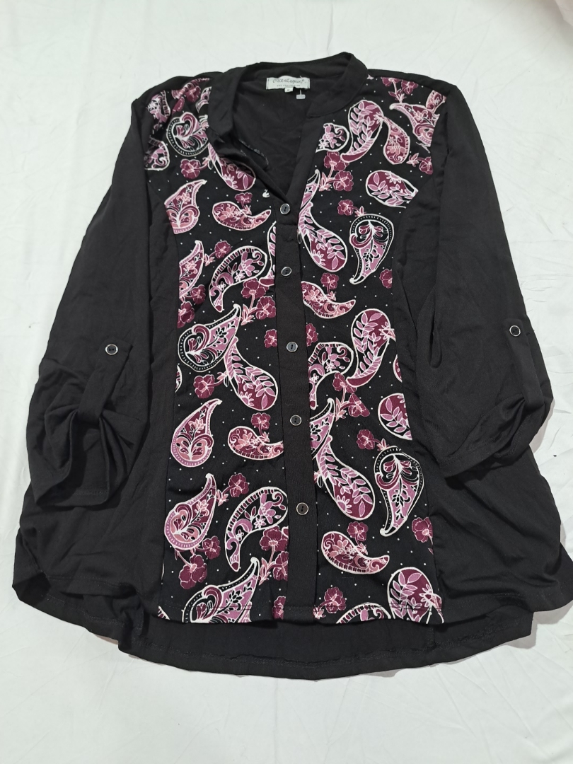 Blouse with Paisley Pattern