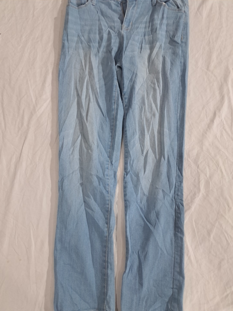 Jeans en denim bleu clair