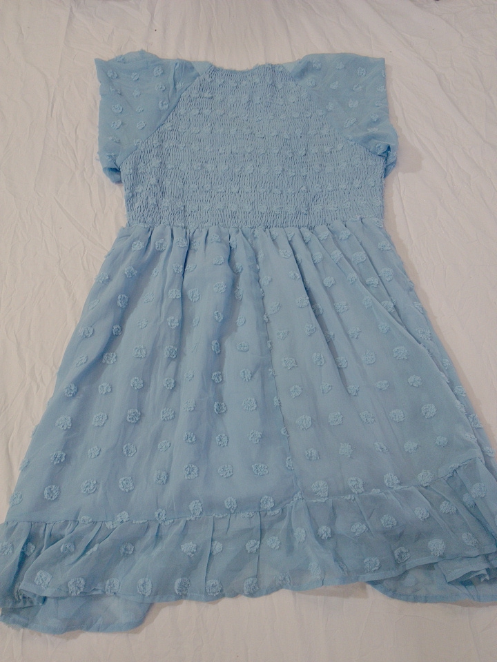 Vestido Azul Claro de Mangas Curtas com Elástico