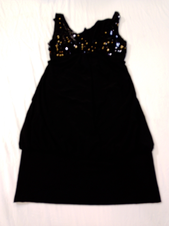Vestito Nero con Paillettes