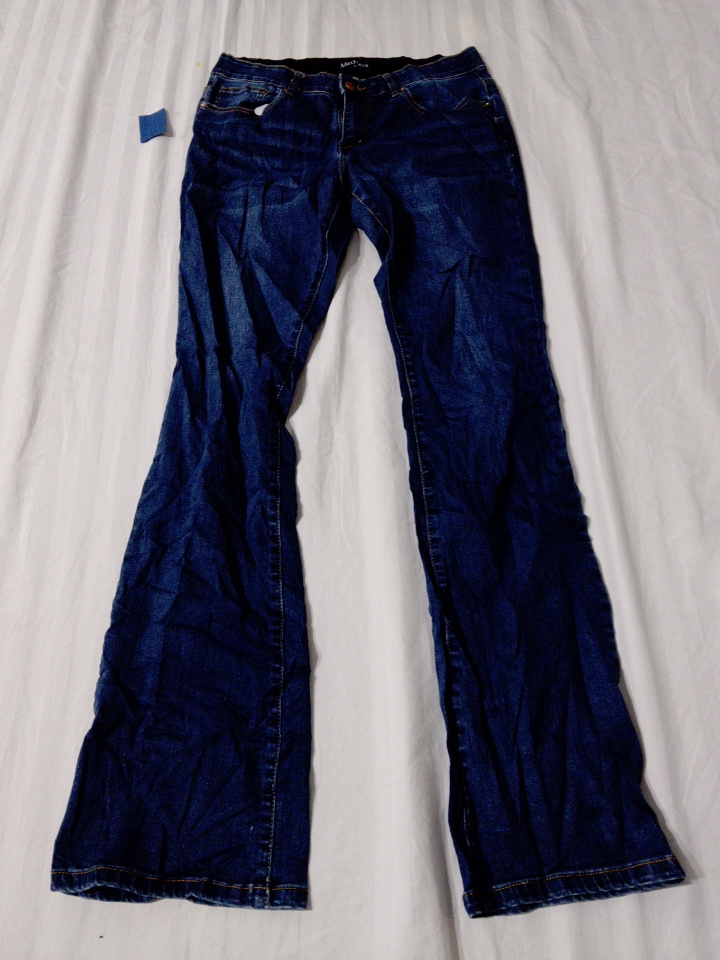 MetHera Dark Blue Jeans