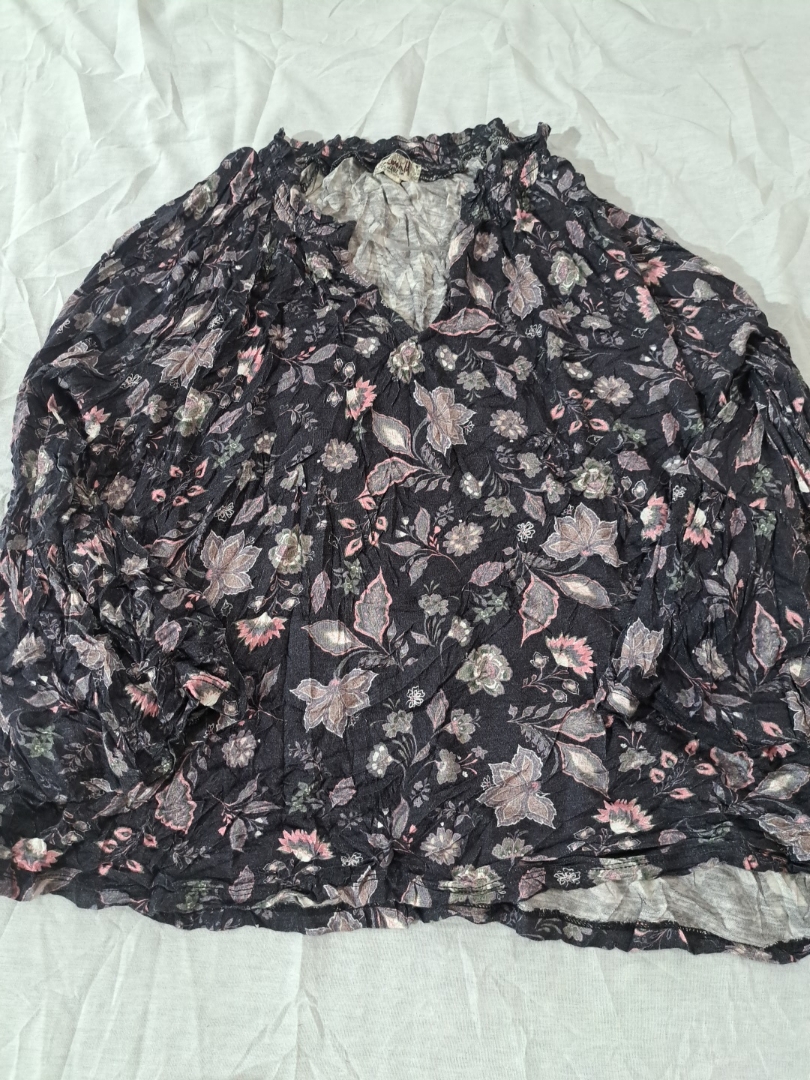 Blouse with Floral Pattern