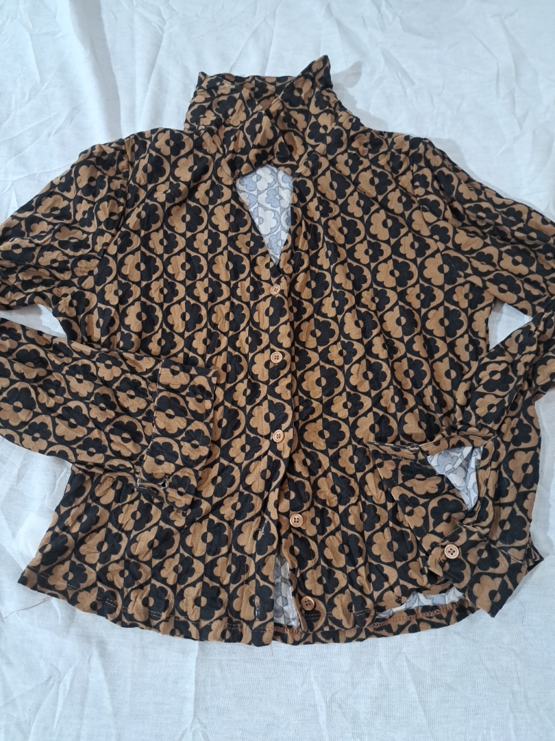 No Boundaries Floral Top