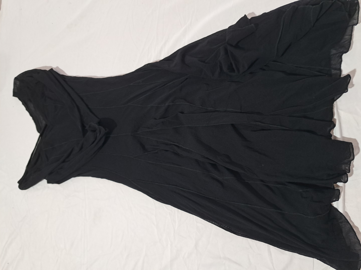 黒のイブニングドレス