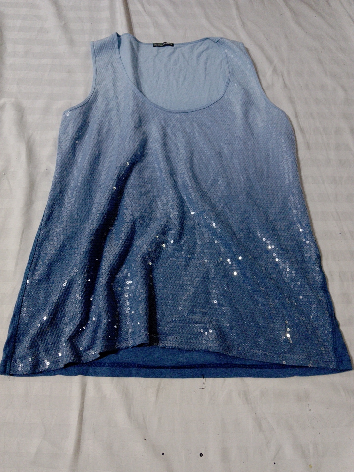 Camiseta Regata Ombre de Lantejoulas Azuis