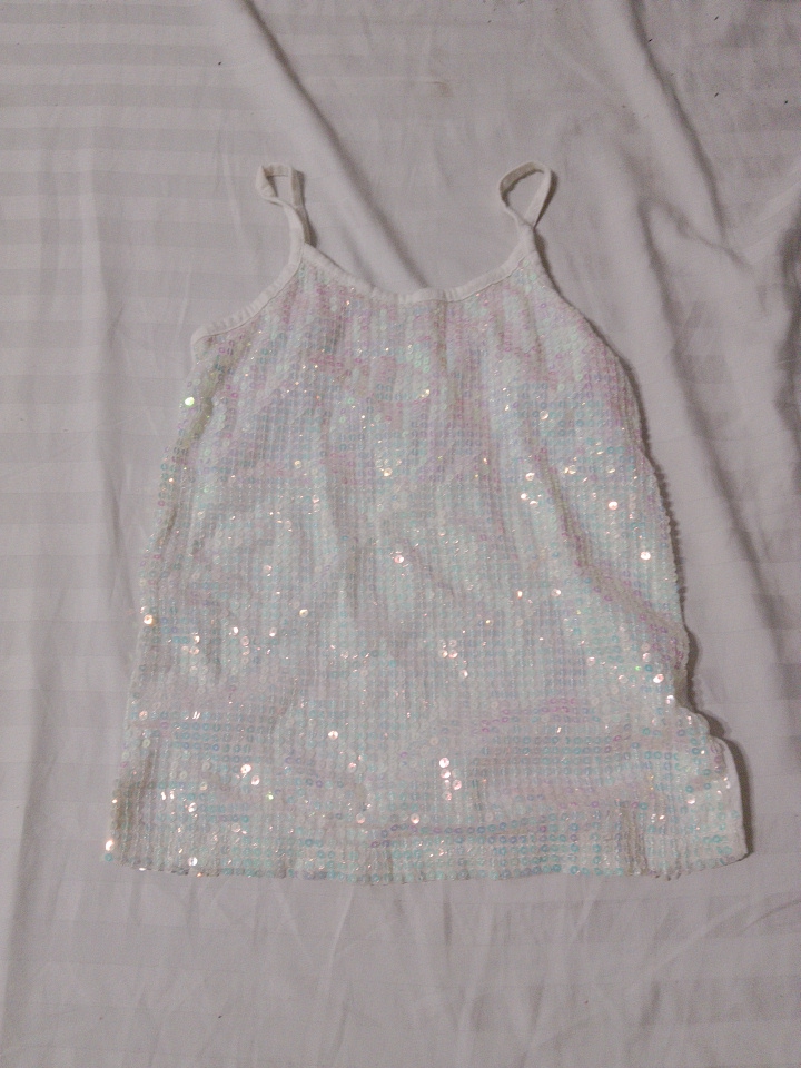 スパンコール付きキャミソール