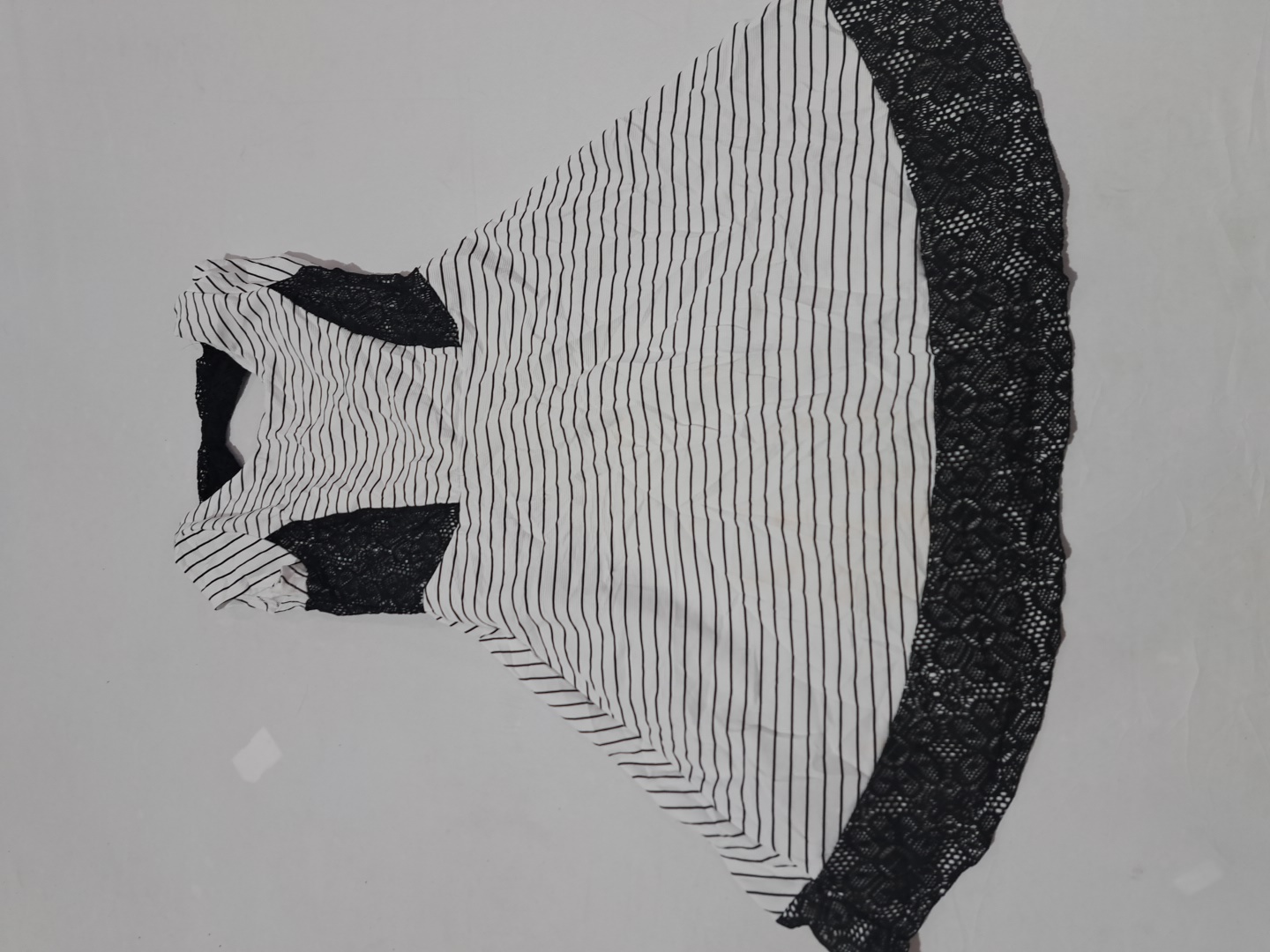 Abito a righe per ragazze