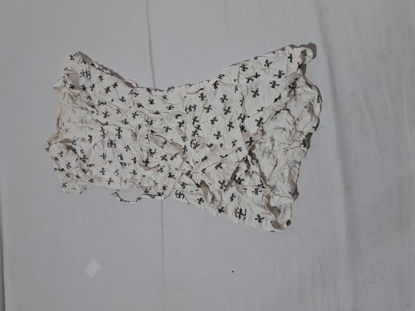 「ウィメンズ ホワイト フローラル ロンパー」