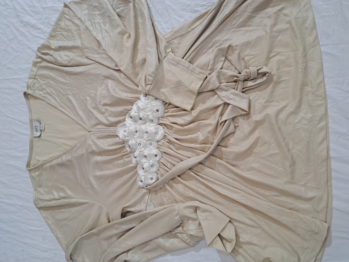 Top Beige da Donna con Decorazioni