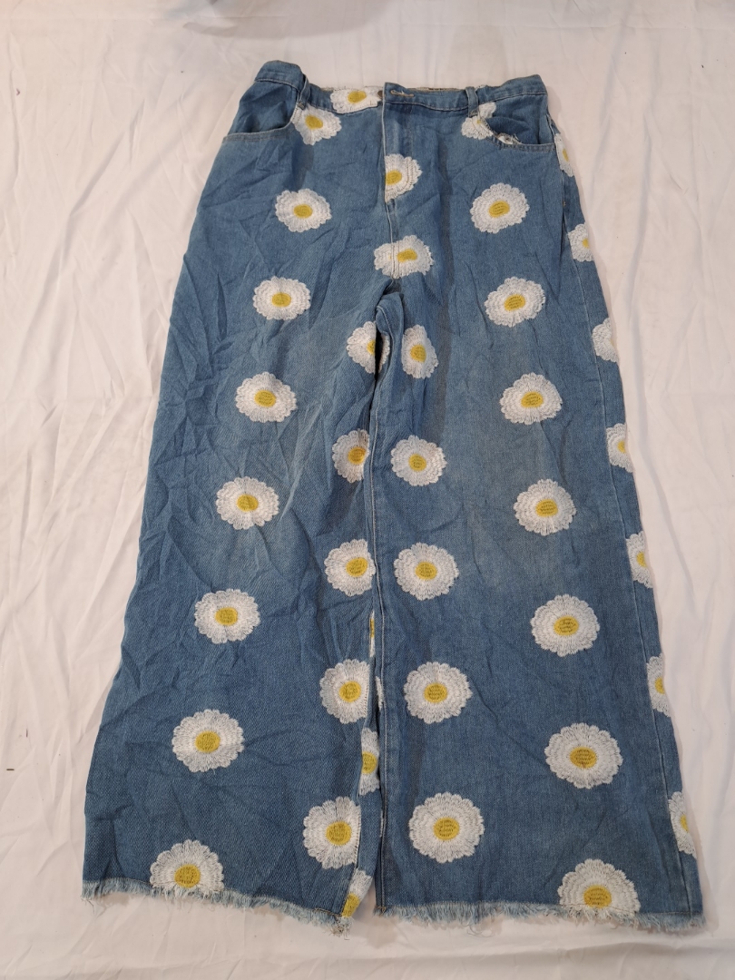 Jeans large en denim floral