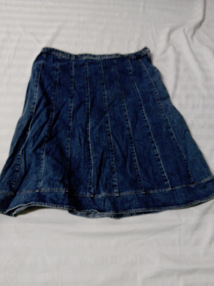 Denim skirt