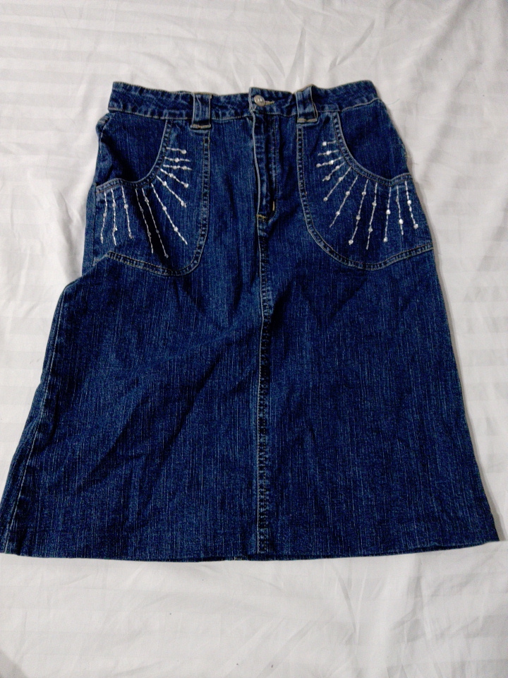 Jeansrock mit Strassdetails