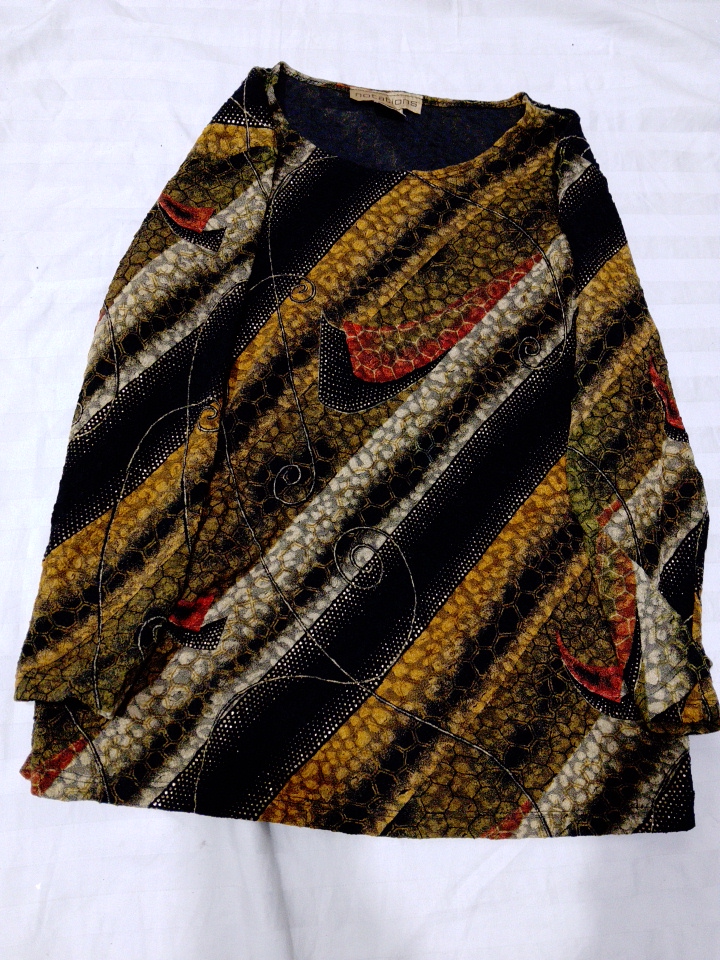 Top con motivo astratto