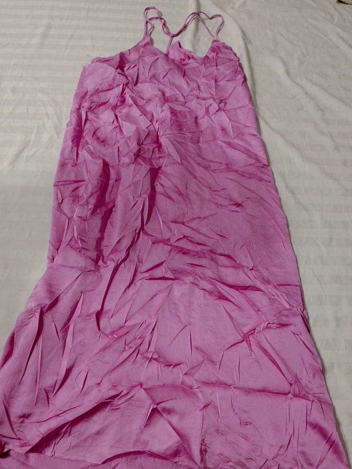 Macaquinho Rosa com Decote em Halter