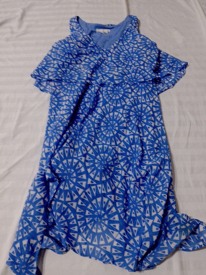 「女性用ボタンアップシャツ＆ドレスバンドル - Ophelia Roe、Miss Selfridge..