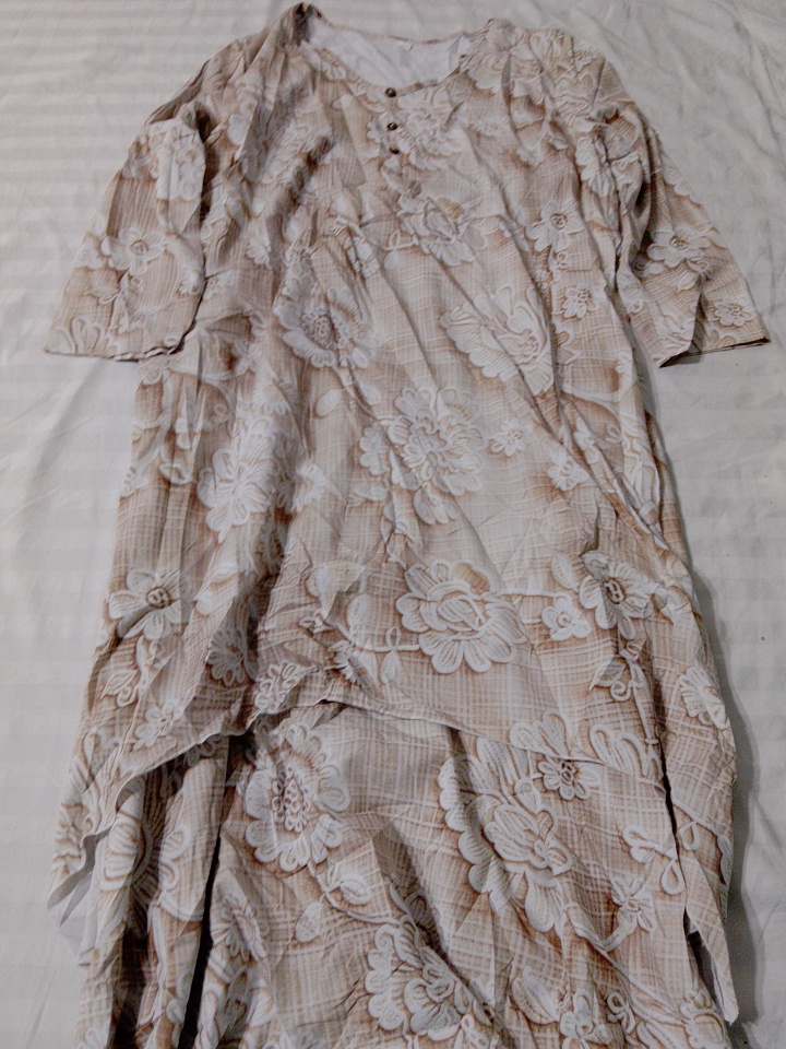 Robe en dentelle florale