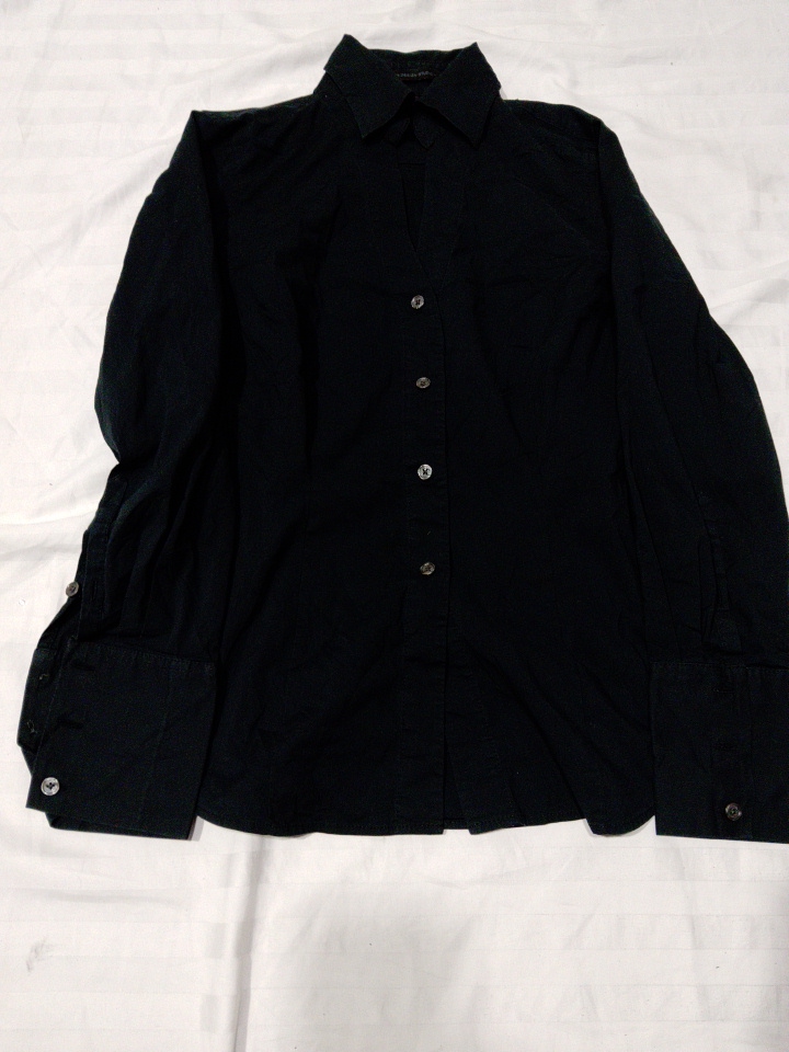 ブラックコットンドレスシャツ