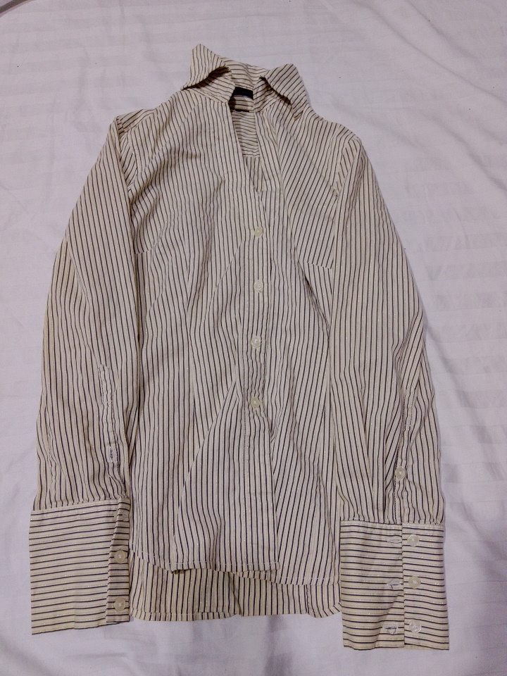 Long-sleeved striped shirt