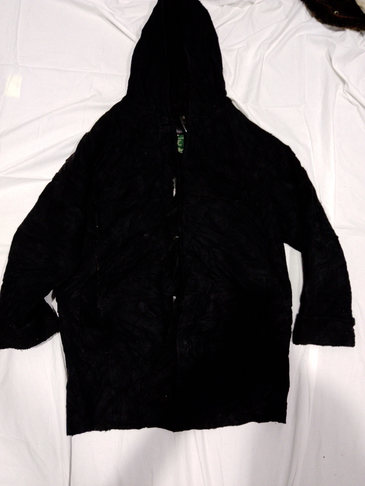 Veste en fausse fourrure noire