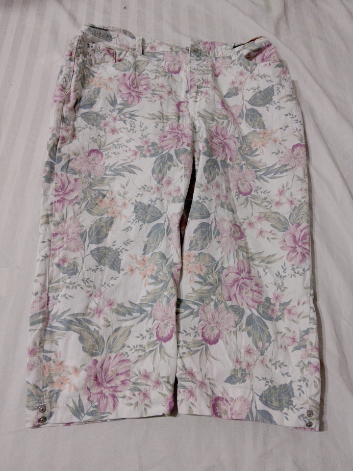 Pantalons floraux par Gloria Vanderbilt