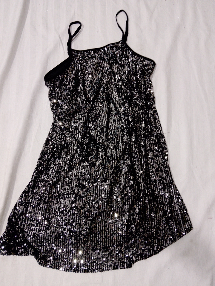 Vestido de Festa com Lantejoulas