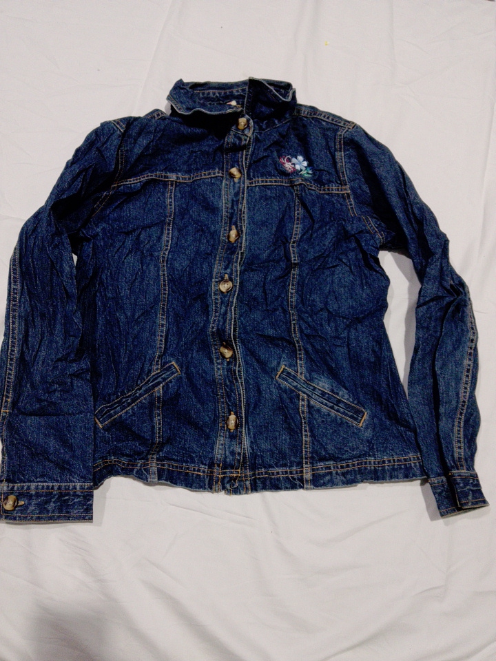 Veste en denim bleu Disney Store avec broderie flo..