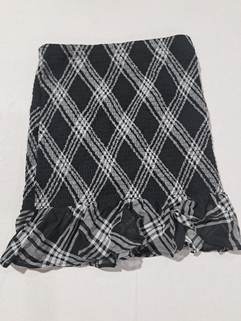 Almost Famous Black and White Plaid Ruffle Hem Min..