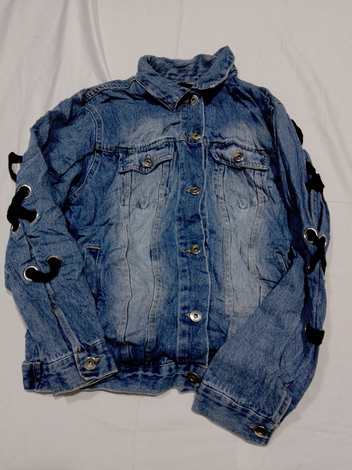 Love Tree Small Denim Jacket with Black Ribbon Sle..