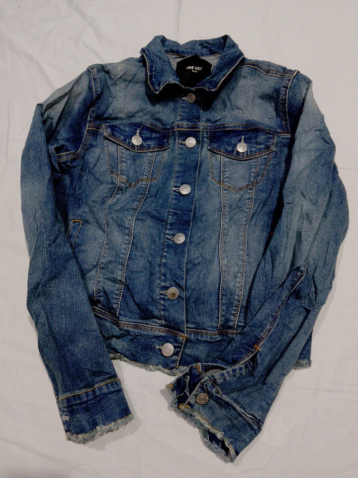 Nine West Light Wash Denim Jacket with Floral Embr..