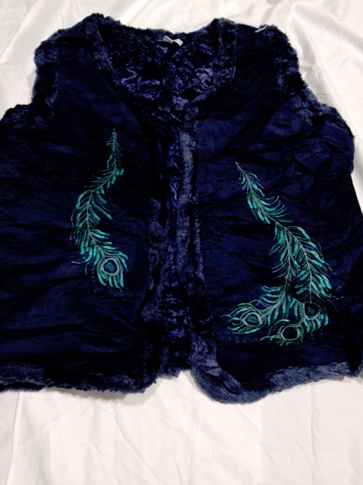 D&Co. ファー ベスト