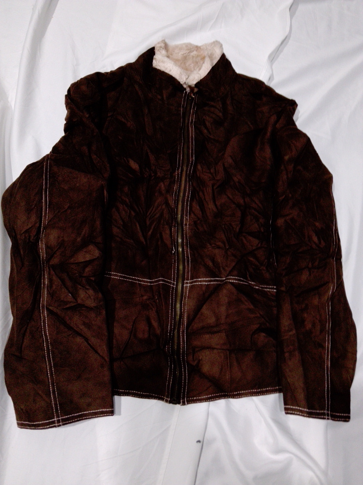 Giacca in suede marrone con colletto in pelliccia ..