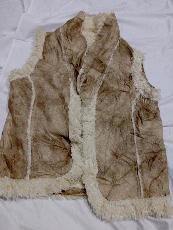 Gilet en fausse fourrure sans marque