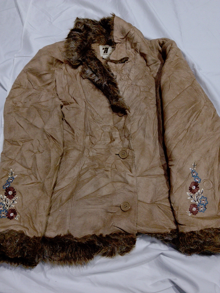 Veste en daim avec bordure en fourrure Seventy Sev..