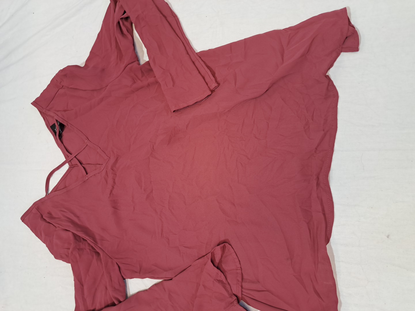 rue21 Long Sleeve V-Neck Blouse