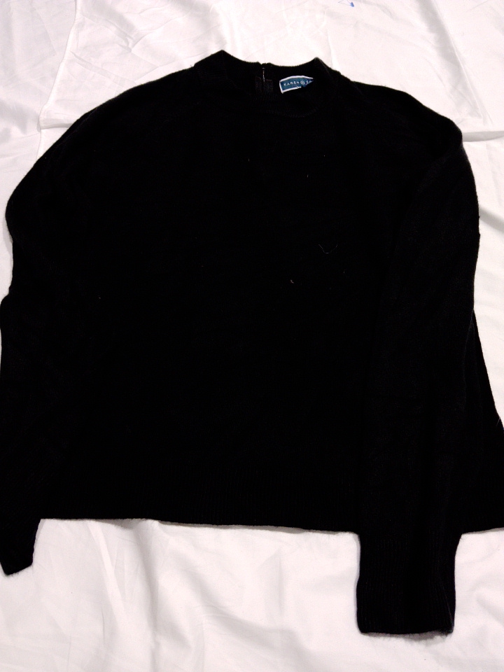 Pull col roulé noir Karen & Scott