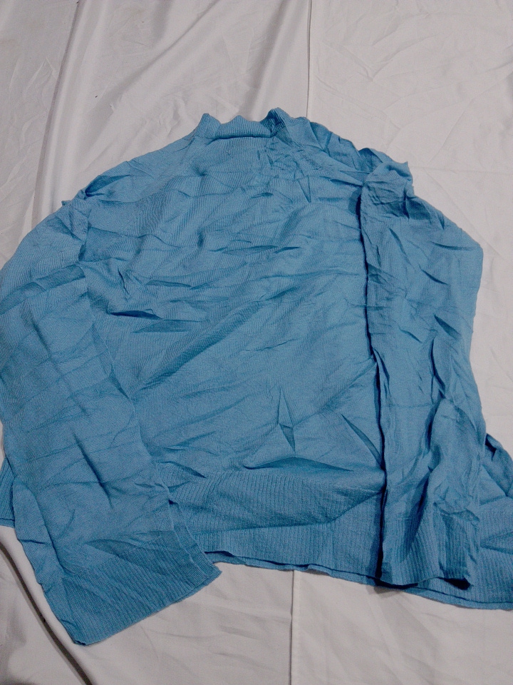 Cardigan en tricot bleu Lela Rose