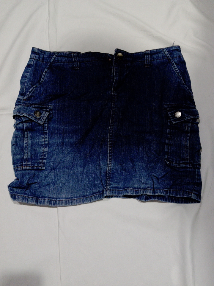 Ensemble de jupes en denim : True Religion, Sonoma..