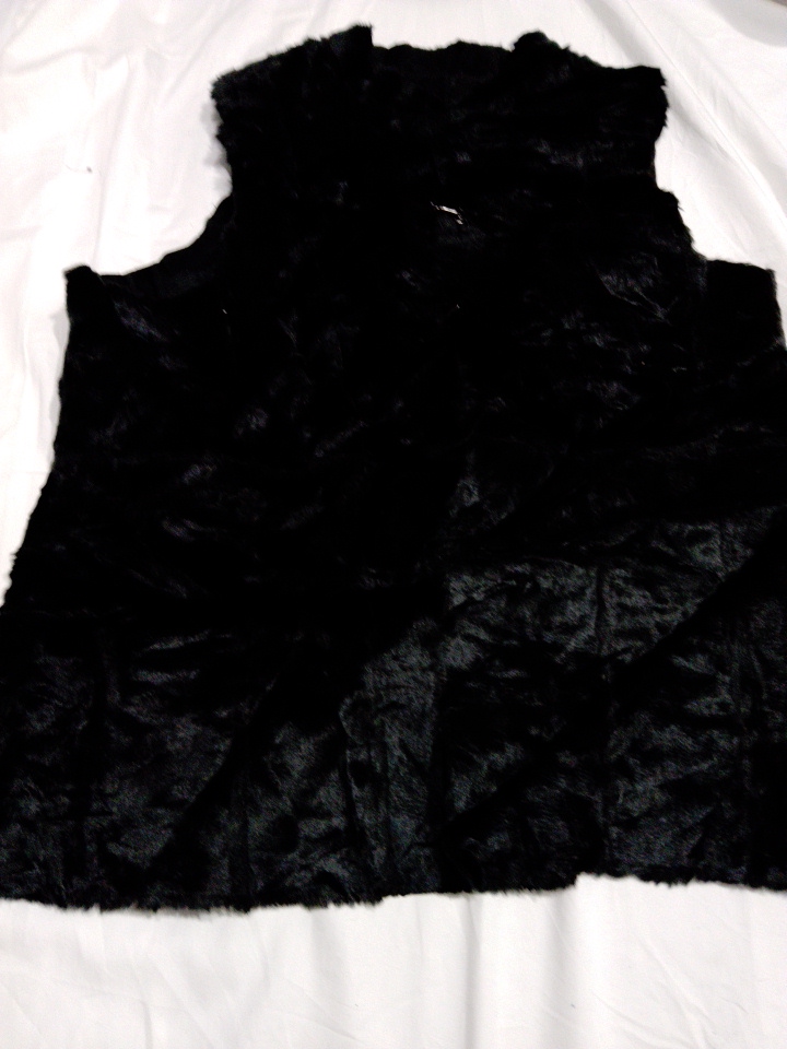 Veste sans marque en fourrure noire